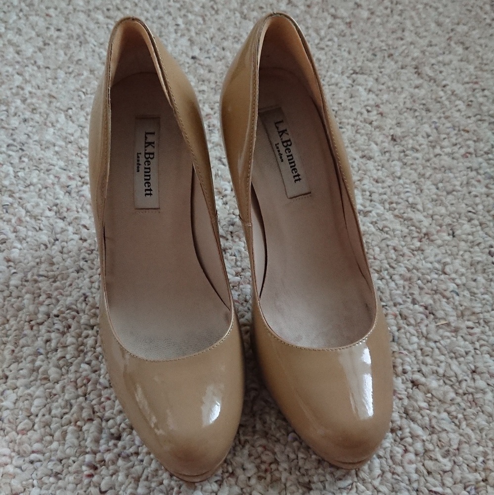 L K Bennett beige sledge pump